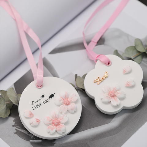 Moule à fleurs de cerisier en Silicone, cire d'aromathérapie, moule en Silicone, pour fenêtre de garde-robe de voiture, Mini plâtre décoratif à fleurs ► Photo 1/6