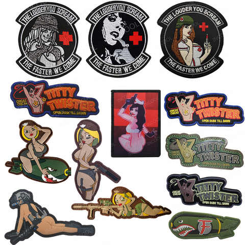 3D brodé en caoutchouc Sexy fille PVC Patch tactique militaire patchs Combat emblème Applique médicale croix Badges crochet arrière ► Photo 1/6