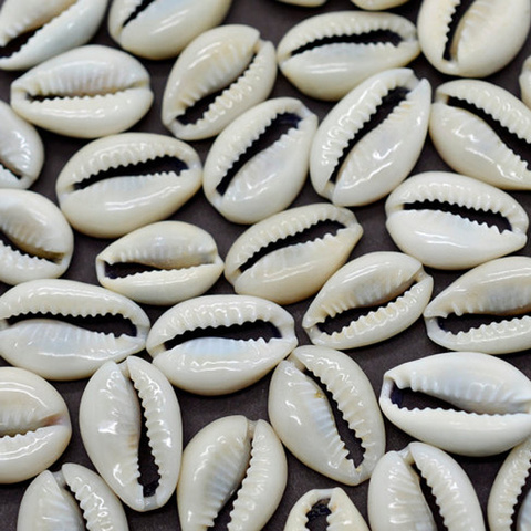 50 pièces blanc bricolage coquille de mer Cowrie Cowry perles breloque plage bijoux accessoires pour femmes coquillages de mer boucles d'oreilles Bracelet collier ► Photo 1/6