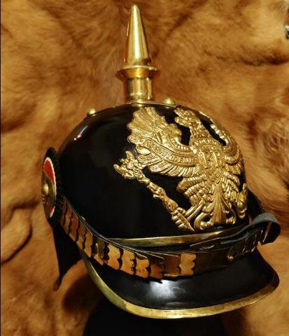 Prusse allemand Pickelhaube laiton chapeau 62cm ► Photo 1/1