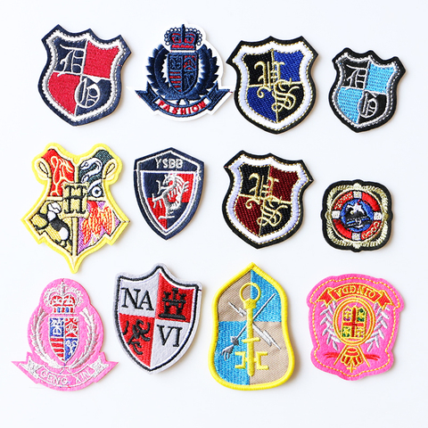 Patchs brodés pour vêtements, 1 pièce, icône de médaille bouclier Royal, autocollants en Patchwork à rayures pour vêtements, Badges personnalisés ► Photo 1/6