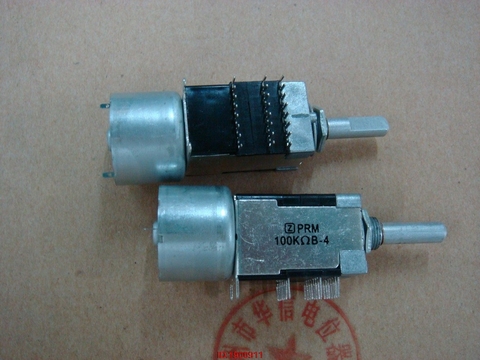 1 pièces/lot accueil> fourniture> fourniture de six potentiomètre de moteur télécommandé B100K-4 axe 25MMF [WHE1615A-4] ► Photo 1/1