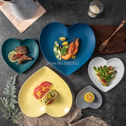 Assiette en céramique européenne en forme de cœur solide des amoureux assiette en porcelaine plateau à fruits Steak antidérapant, salade noix Snack vaisselle ► Photo 1/6