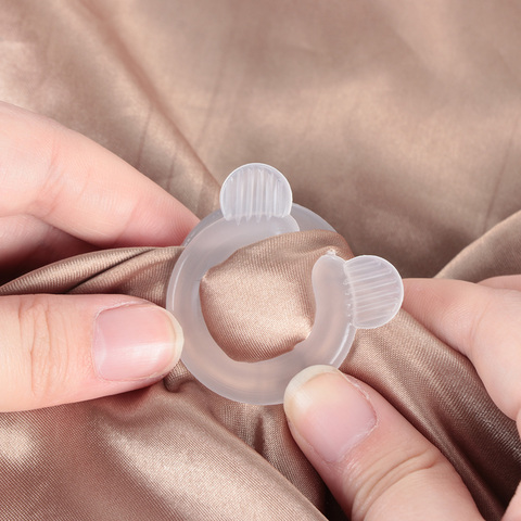 4/8 pièces qualité en plastique Durable couette pince lit couette attache maison support feuille pince couette pince couverture gadgets ► Photo 1/6