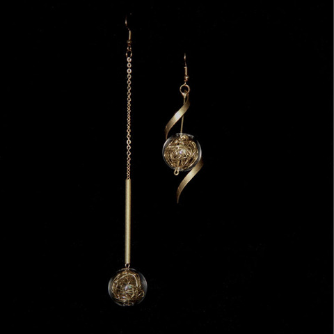 Boucles d'oreilles en laiton pour femmes, boule de verre originale, longues boucles pendantes, fil de cuivre asymétrique, fait à la main, 2022 ► Photo 1/6