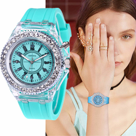 Montre légère en Silicone pour femmes, montre-bracelet à Quartz avec strass, décontractée, à la mode ► Photo 1/6