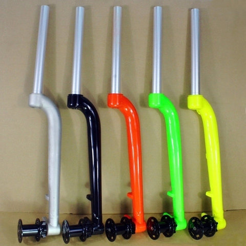 Fourche avant de vélo 26/27.5ER vtt VTT fourche dure fourche individualité colorée bricolage fourche gaucher fourche de vélo avec moyeu de vélo ► Photo 1/6