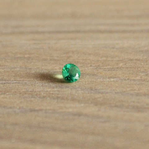 Pierre émeraude ronde ample de 3mm, Columbia naturelle, qualité SI 100%, pour magasin de bijoux ► Photo 1/6