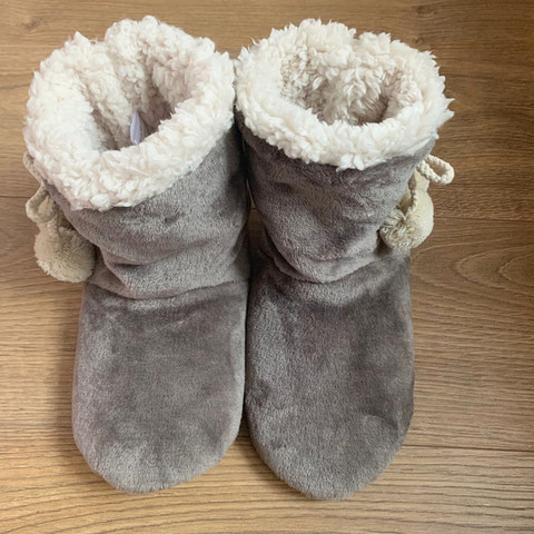 Pantoufles d'hiver pour femmes, chaussures d'intérieur, couleur unie, antidérapantes, en peluche douce, décontractées, pour la maison ► Photo 1/5