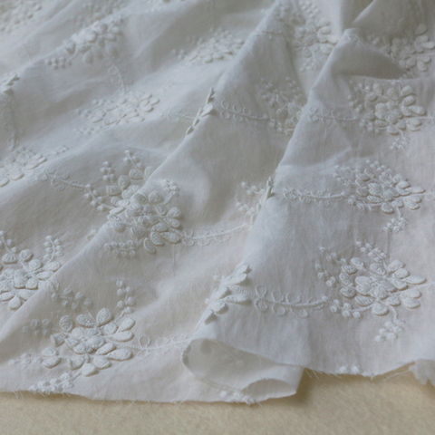 Tissu en coton brodé en dentelle de fleurs 3D, bricolage de vêtements pour femmes, accessoires de nappe CR2497 ► Photo 1/6