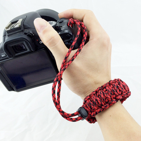 Le plus récent appareil photo numérique sangle caméra dragonne poignée Paracord tressé bracelet pour Nikon Canon Sony Pentax Panasonic DSLR ► Photo 1/6