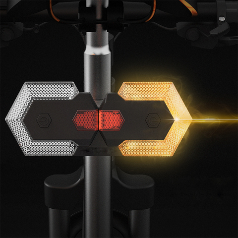 Lumière de vélo Intelligent Sans Fil Télécommande Vélo Clignotants Avant et Arrière Lumière Vélo D'avertissement De Sécurité LED Feux Arrière ► Photo 1/6