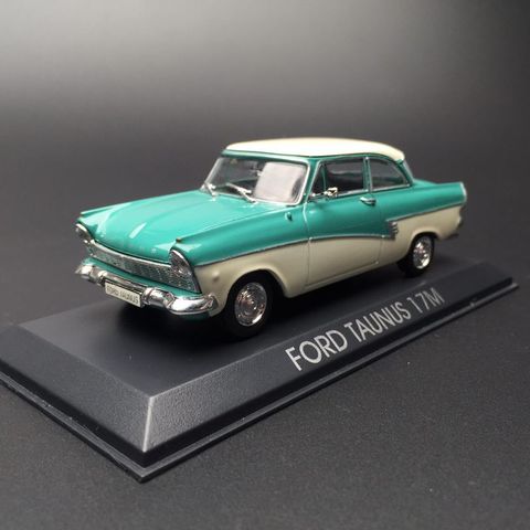 1:43 échelle métal alliage classique taunus 17M modèle de voiture vintage modèle moulé sous pression véhicules jouet F enfants jouets ou collections ► Photo 1/6