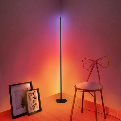 Lampadaire sur pied LED RGB coloré au design nordique moderne, luminaire décoratif d'intérieur, idéal pour un salon ou comme lampe d'angle ► Photo 1/6