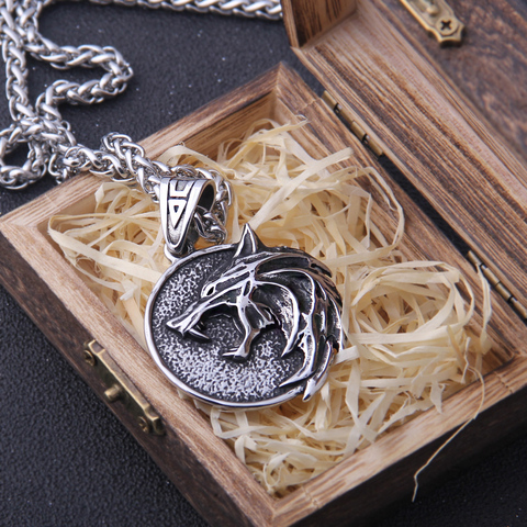 Collier avec pendentif tête de loup le magicien, pour Geralt avec une chasse sauvage 3 figurine TV ► Photo 1/6