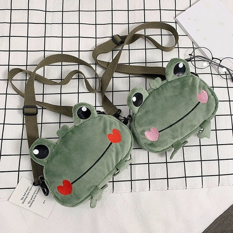 Fourrure drôle petit sac femmes nouveau dessin animé grenouille sac de messager en peluche poupée femme étudiant mignon femme sac ► Photo 1/6