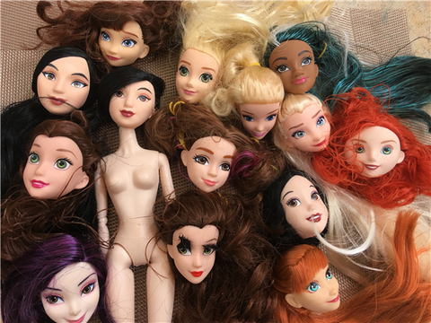 Original princesse poupée tête cheveux longs tête Anna Elsa Belle sirène poupée partie mignon sourires poupée Figure bricolage Dressing cheveux tête ► Photo 1/6