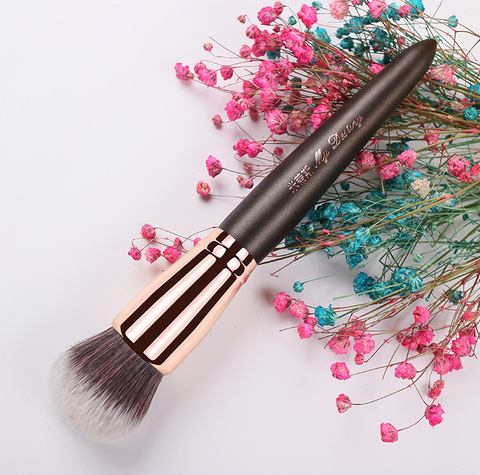 1 pièce ronde poudre fond de teint pinceaux de maquillage fond de teint liquide Base crème maquillage brosse bronzant beauté outils mon destin 011 ► Photo 1/6