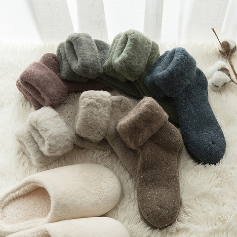 Nouveau épaissir hiver chaud laine chaussettes femmes Style japonais couleur unie serviette noël chaussettes pour dames 102402 ► Photo 1/6