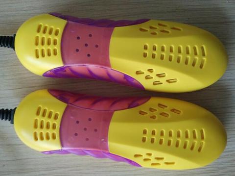 Sèche-chaussures adulte de forme de voiture de course de cire de YK-01 avec la chaleur pourpre de lampe et les chaussures de cuisson pour l'état humide ► Photo 1/1