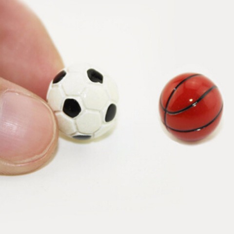 Accessoires de sport miniatures, pour maison de poupée, 1:6/1:12, balles décoratives pour Football et basket-ball ► Photo 1/6