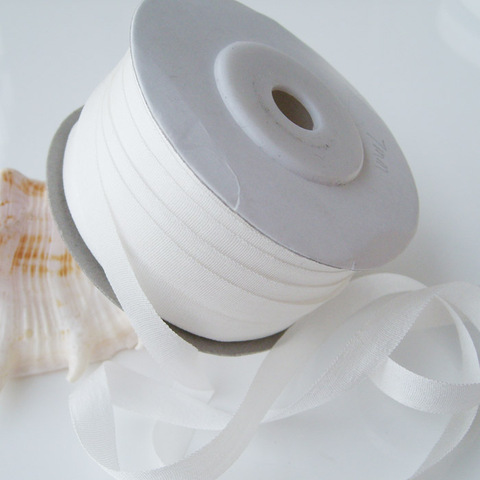 Rouleau de ruban 100% soie Pure, 30 mètres/rouleau, ruban pour broderie artisanale, Double Face, blanc cassé naturel, 2-32mm ► Photo 1/1