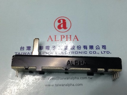 Taiwan – ceinture coulissante droite ALPHA 73MM, potentiomètre à tige droite, B10KX2, axe de 15MM, pied intérieur, flanelle anti-poussière ► Photo 1/1