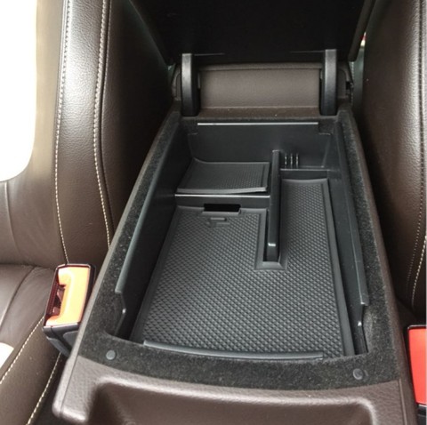 Boîte de rangement pour accoudoir Central de voiture, conteneur plateau de support pour VW CC Passat B7 MAGOTAN B6 B7L, organisateur de voiture ► Photo 1/3