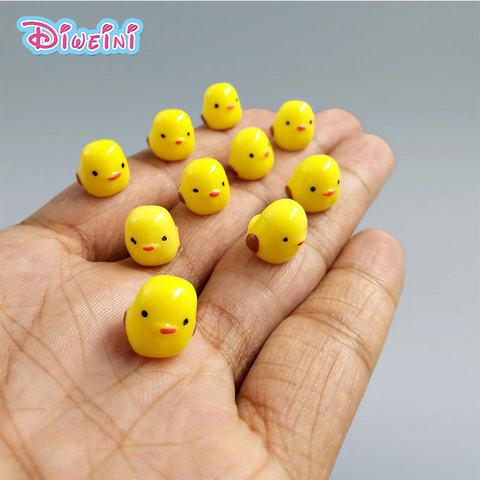 Figurines d'animaux de dessin animé, petit poussin jaune mignon, Mini modèle, décoration de la maison, Miniature, mousse, ornement de paysage, artisanat en PVC ► Photo 1/5