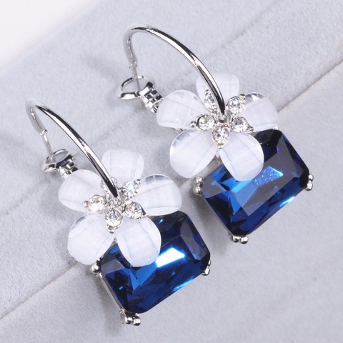 Boucles d'oreilles à clous en alliage, nouvelle mode, fleur en cristal, pierre bleue, bijoux géométriques, déclaration, DZDZ1, 2022 ► Photo 1/5