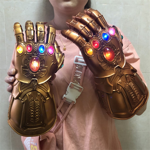 Super héros arme gants gantelet Cosplay lumière LED figurine modèle gants accessoire Halloween cadeau doigts flexibles ► Photo 1/6