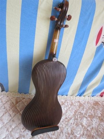 Chanson Rare sculptée avec un Excellent maître 4/4 violon de concert en solo ► Photo 1/6