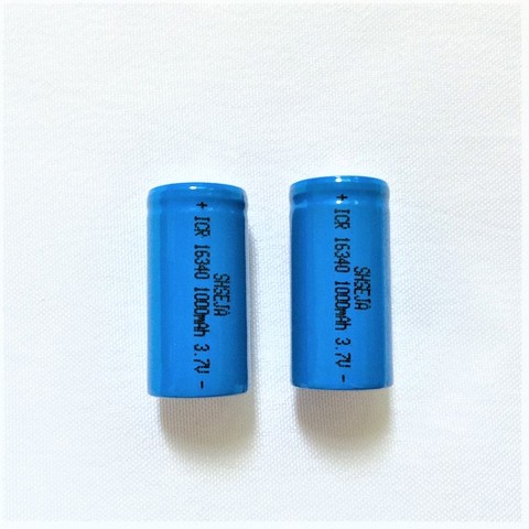 2 pièces SHSEJA CR123A 123A CR123 L'IC 16340 1000 mAh 3.7 V Li-ion Batterie Rechargeable ► Photo 1/2