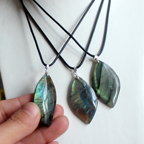 Pendentif en cristal de Labradorite irrégulière naturelle, collier pendentif en pierre de lune, pierre de soleil, Divination, méditation spirituelle, bijoux de Yoga ► Photo 1/6