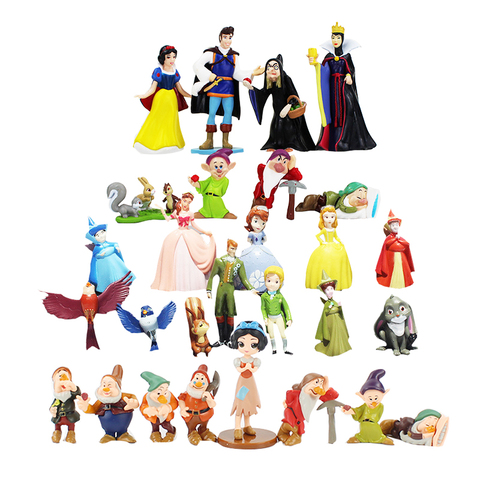 12 Mini Figurine PVC d'action Cadeau Mignon pour Les Ornements d'enfants  décorer : : Jeux et Jouets