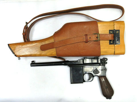 Manche de balai Mauser & Mauser C96, étui en bois avec bandoulière ► Photo 1/5