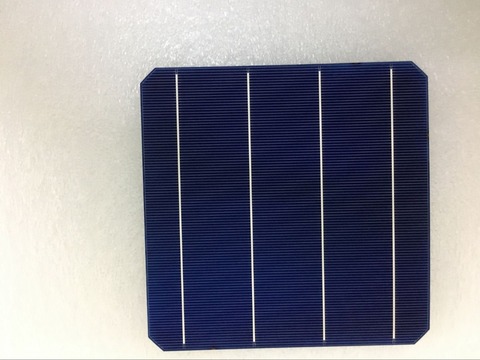 30 pièces de cellules solaires en silicium monocristallin 156x156mm 4.9 w/pièces pour panneau solaire Mono photovoltaïque ► Photo 1/1