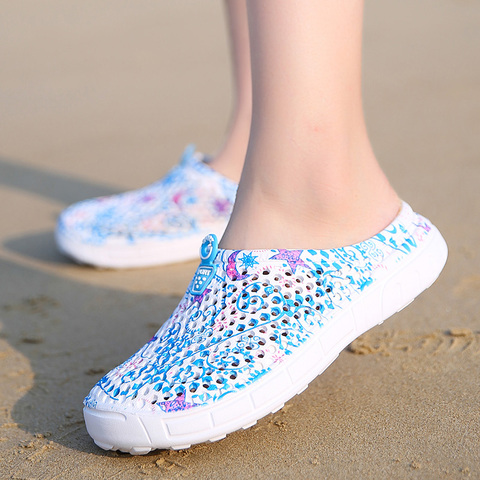 2022 femmes décontracté Sabots Respirant sandales de plage valentin pantoufles d'été sans lacet femmes tongs chaussures maison chaussures pour femmes ► Photo 1/6