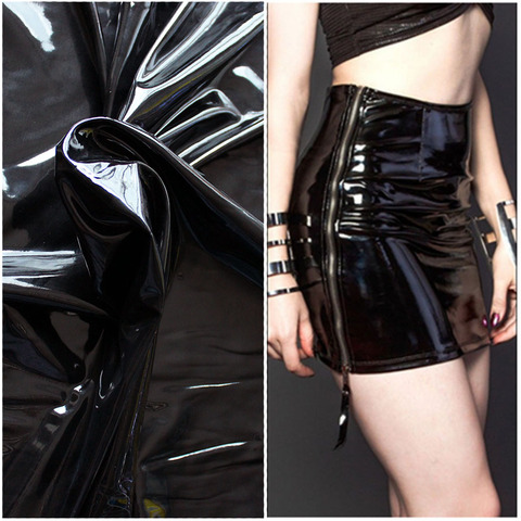 Matériau de tissu en polyuréthane élastique noir brillant en simili cuir pour les shorts ► Photo 1/6