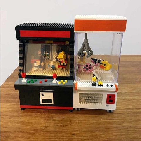 ZRK mini blocs dessin animé construction jouet combattant jeu Machine modèle UFO attrape briques en plastique Brinquedos jouets pour enfants cadeau 7808 ► Photo 1/6
