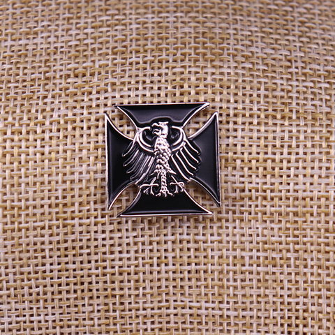 Badge d'aigle allemand de la seconde guerre mondiale ► Photo 1/2