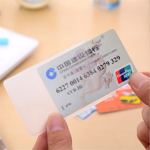 10 pièces étanche Transparent porte-carte en plastique porte-carte d'identité étui pour protéger les cartes de crédit carte protecteur porte-carte ► Photo 1/6