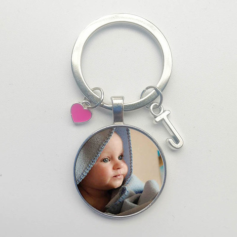 Nouveau chaud à la main anniversaire nom porte-clés Photo enfant maman papa cadeau famille Photo en forme de coeur porte-clés lettre porte-clés ► Photo 1/3