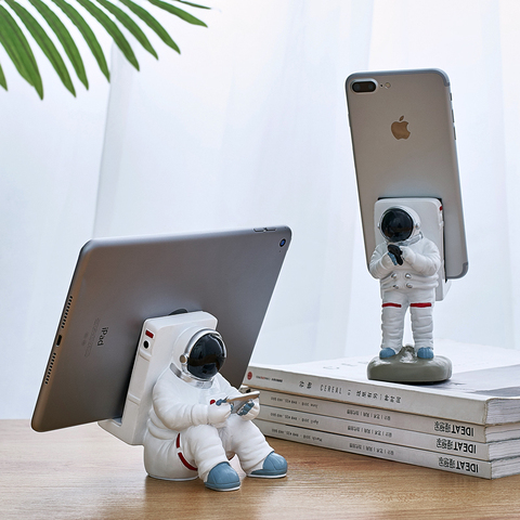 Créatif astronaute modèle décoration de la maison accessoires moderne téléphone mobile support figurine bureau ordinateur bureau décoration ► Photo 1/6