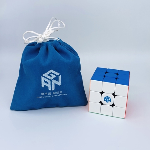 Sacs en flanelle de haute qualité GAN pour cubes, sacs en flanelle sans logo, protègent efficacement vos cubes, lubrifiant GAN Qiyi pour cube de vitesse cube magique professionnel game cube lubes ► Photo 1/6
