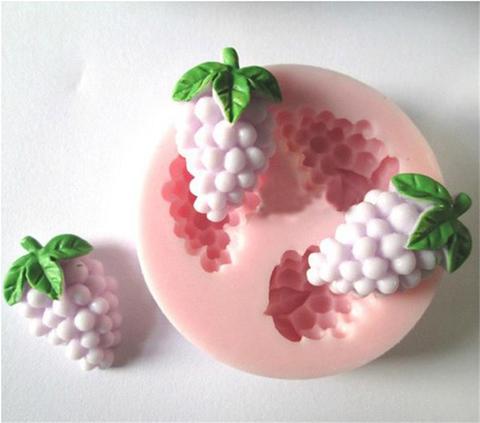 Petit moule en Silicone en forme de raisin, résine, outils de cuisine, bricolage, gâteau, mousse au chocolat, fondant, dessert, décoration de pâtisserie ► Photo 1/5