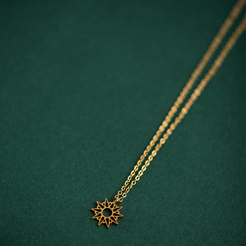Collier pendentif géométrique en or sauvage et gratuit pour femmes en acier inoxydable évider soleil forme colliers bijoux livraison directe ► Photo 1/6