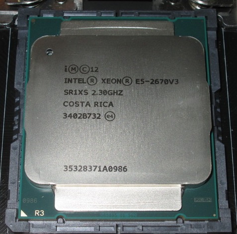 Processeur Intel E5 2670 V3 2.3GHz 30 mo 12Core 120W, prise LGA 2011-3 SR1XS E5-2670 V3 ► Photo 1/1