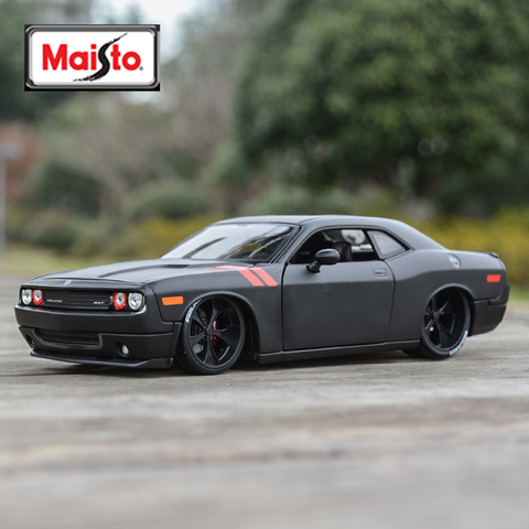 Maisto 1:24 2008 Dodge Challenger voiture de sport statique moulé sous pression véhicules à collectionner modèle voiture jouets ► Photo 1/6