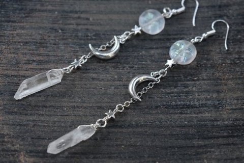 Boucles d'oreilles céleste, boucles d'oreilles lune, boucles d'oreilles déesse lune, boucles d'oreilles sorcière, solstice d'hiver, Festival, boucles d'oreilles quartz ► Photo 1/4